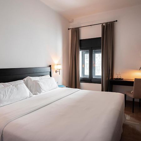 Angelats Hotel - A Signature Boutique Hotel & Restaurant Рибес-де-Фресер Экстерьер фото