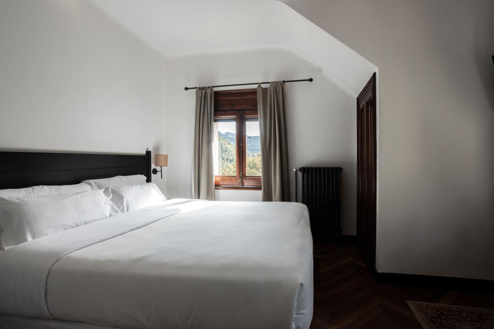 Angelats Hotel - A Signature Boutique Hotel & Restaurant Рибес-де-Фресер Экстерьер фото
