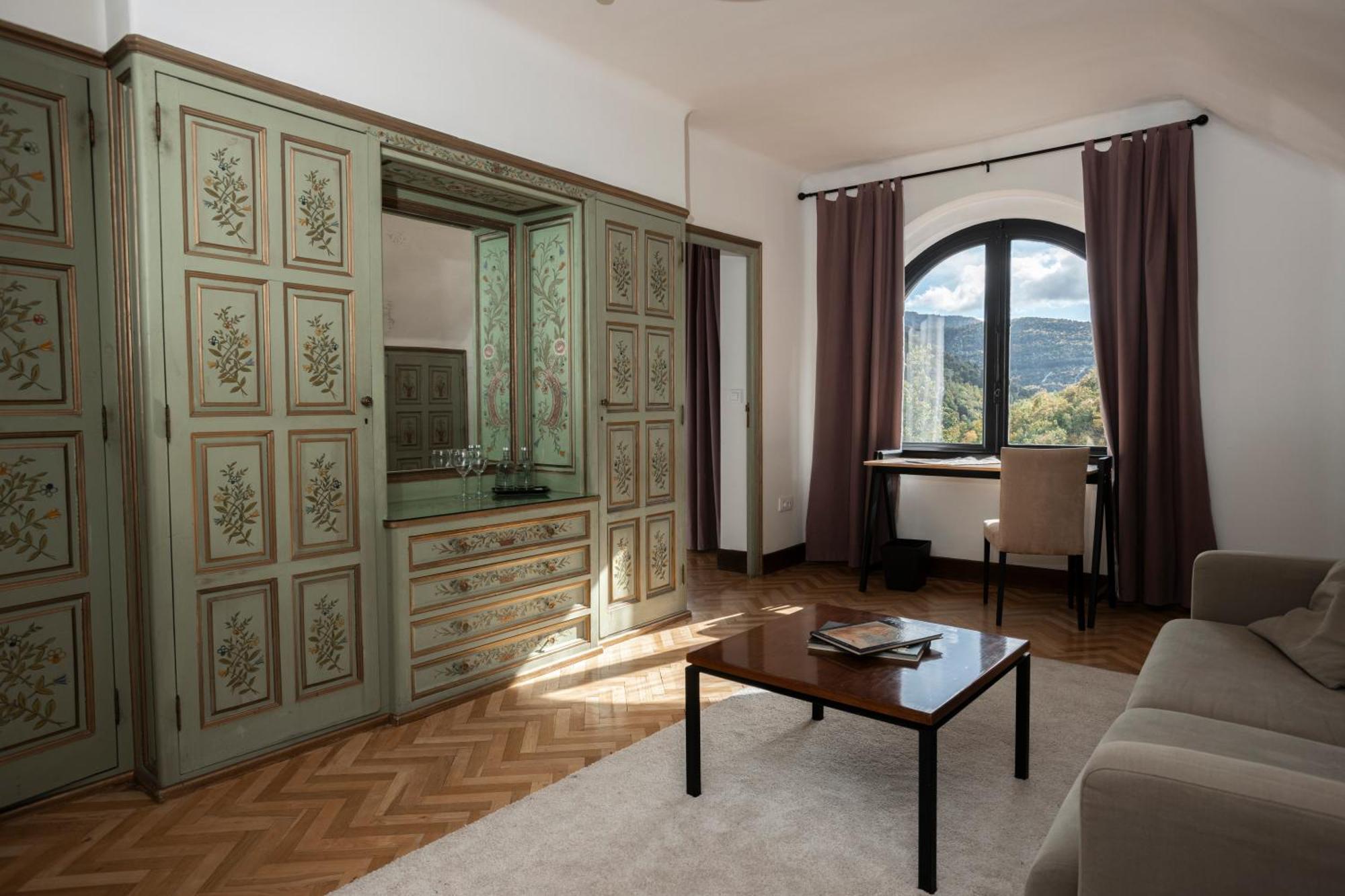 Angelats Hotel - A Signature Boutique Hotel & Restaurant Рибес-де-Фресер Экстерьер фото