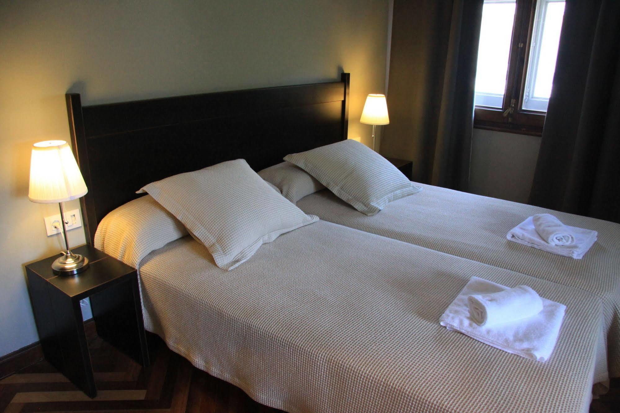 Angelats Hotel - A Signature Boutique Hotel & Restaurant Рибес-де-Фресер Экстерьер фото