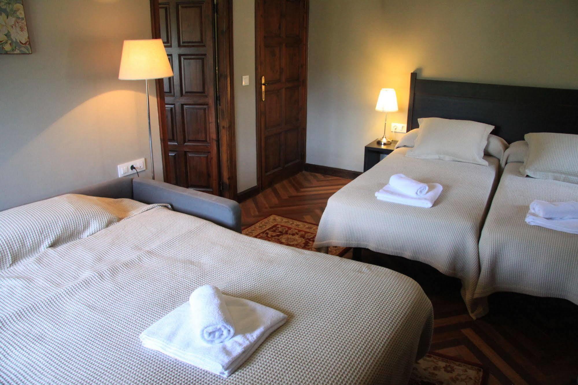 Angelats Hotel - A Signature Boutique Hotel & Restaurant Рибес-де-Фресер Экстерьер фото
