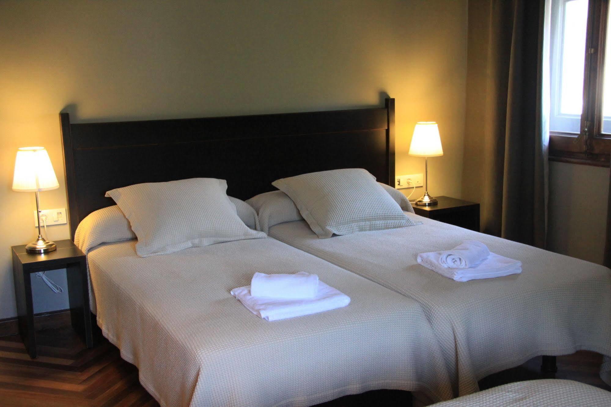Angelats Hotel - A Signature Boutique Hotel & Restaurant Рибес-де-Фресер Экстерьер фото